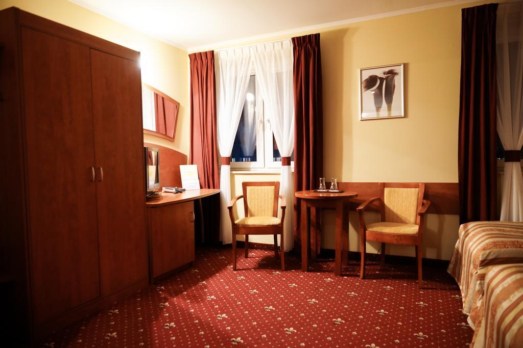 Hotel City Grudziądz 객실 사진